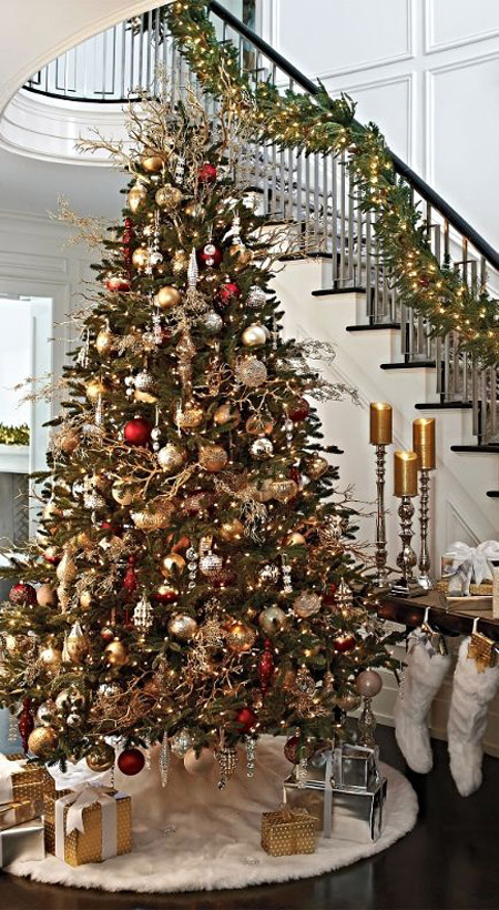 Classic Gold, Red Christmas Tree