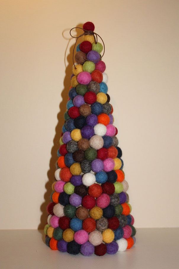 Felt Ball Christmas Tree