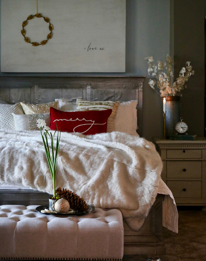 Inviting Christmas Bedroom