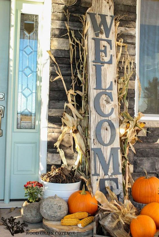 Rustic Thanksgiving Welcome Post