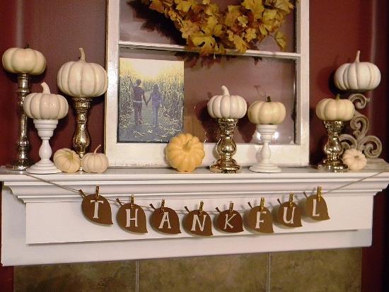 Thanksgiving Mantle Decor