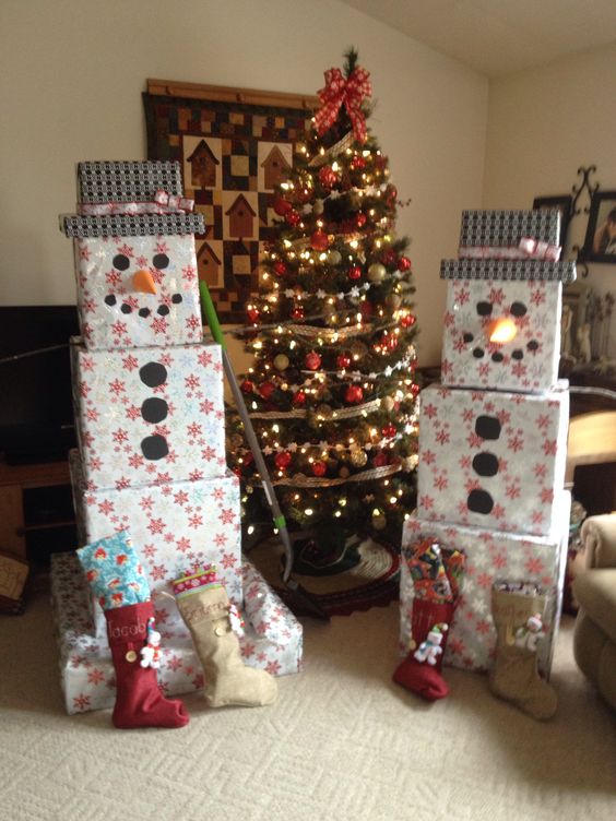 Wrap & Stack Presents to look like a Snowman