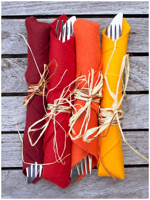 cute idea to wrap utensils with acrylic felt in fall colors