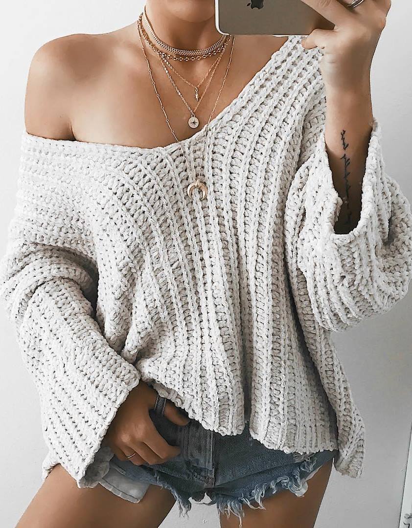 one shoulder knit sweater + shorts