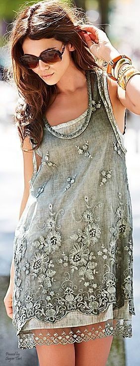 Amazing grey embroidered boho dress. - Spring Boho Outfit Trends