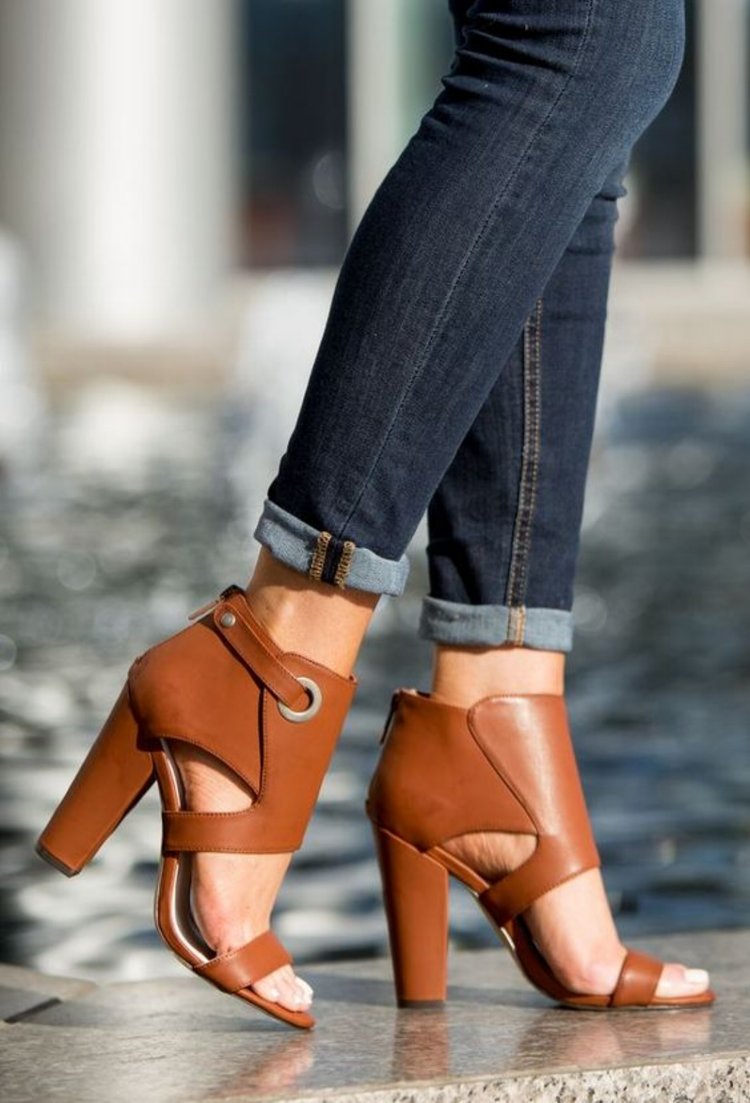 Love these booties!