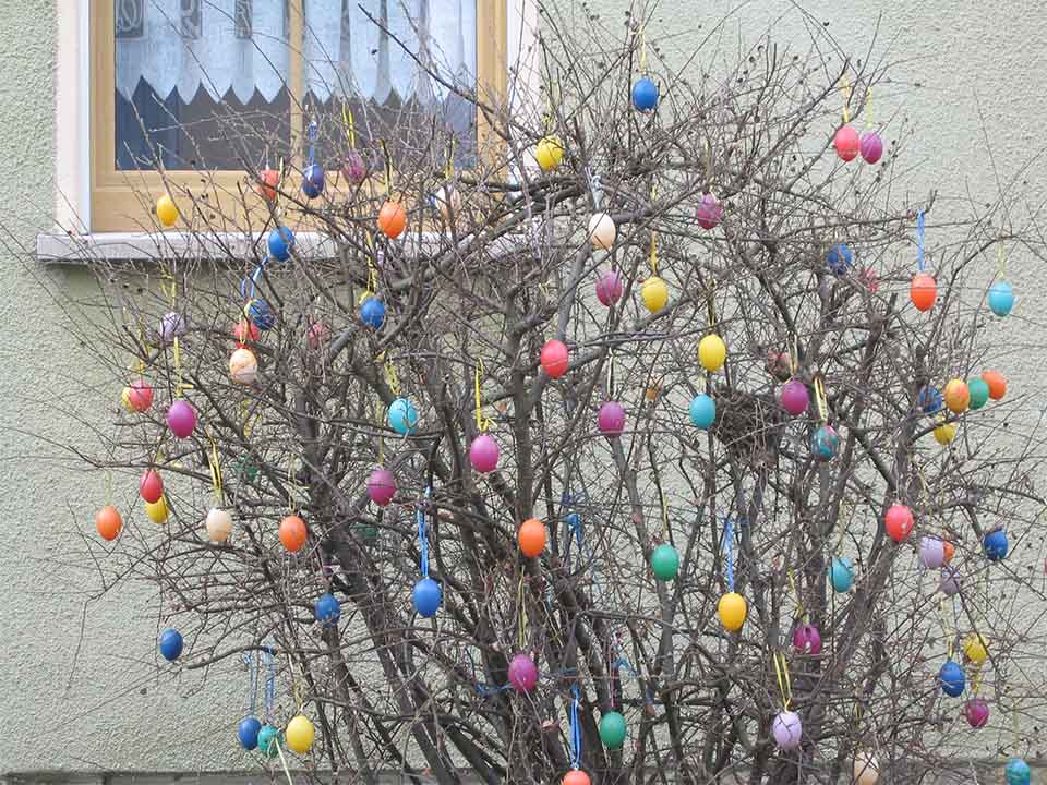 Easter Tree for Outdoor Decoration