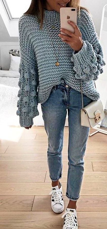 Gray knit sweater + Blue ankle Jeans + White Sneakers. Pic originally posted by ladyallora