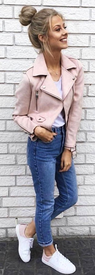 White shirt and blue denim fitted jeans and pink jacket. Pic originally posted by fashionistaa01