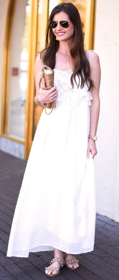 Most Comfortable White Maxi Dress You'll Probably Be Seeing A Lot Of It Here This Summer!