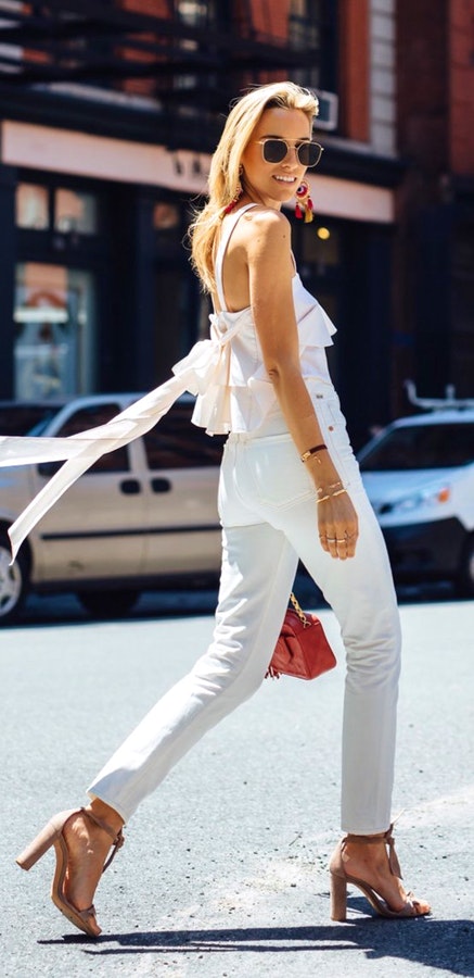 Latest Summer Outfits - All White Outfit + Nude Sandals.