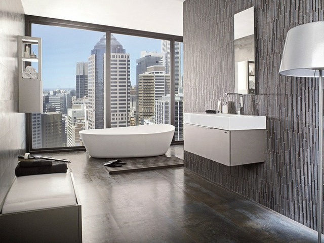 Contemporary bathroom with city