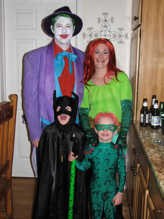100+ Halloween Family Costume Ideas & Inspiration for Your Whole Clan
