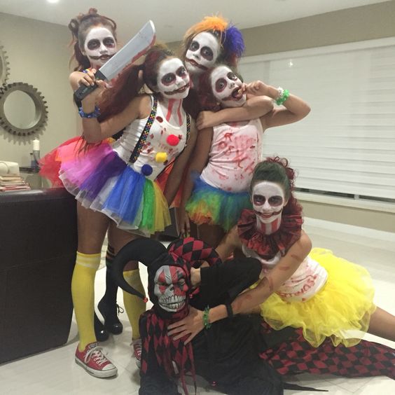 Group theme psycho clowns.