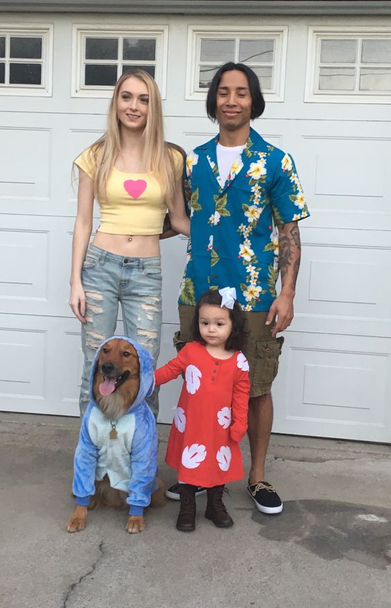LILO stitch family costume.