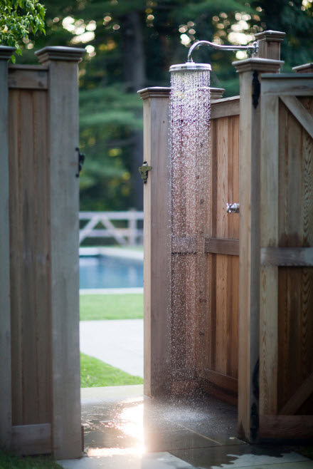 #Outdoor #Showers #DIY #Bathroom