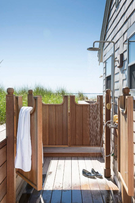 #Outdoor #Showers #DIY #Bathroom