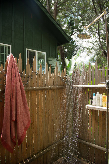 #Outdoor #Showers #DIY #Bathroom