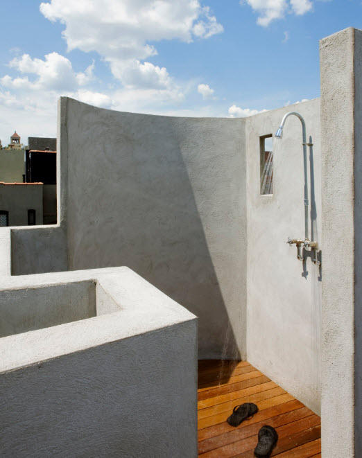 #Outdoor #Showers #DIY #Bathroom