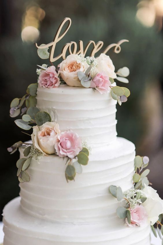 Rustic white floral wedding cake