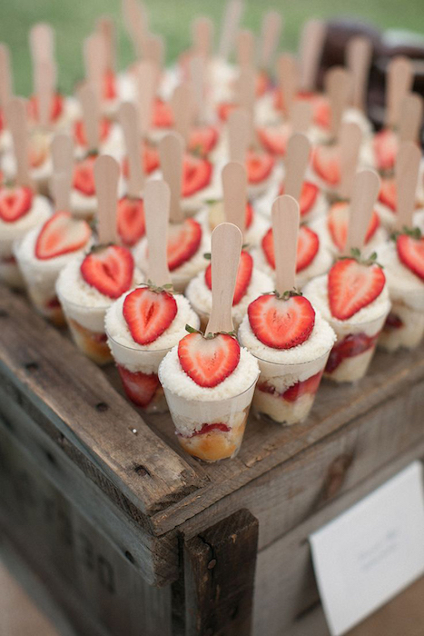 #Wedding #Cakes #Desserts Strawberry Shortcakes