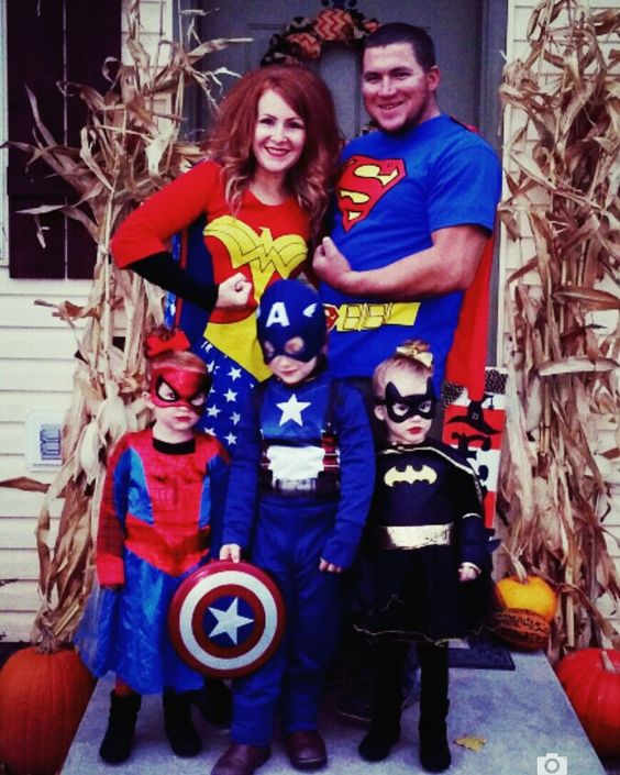 Super hero family costumes