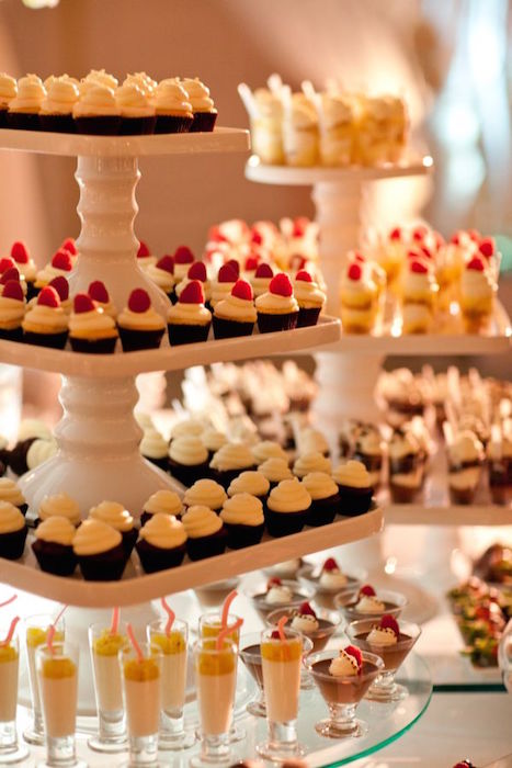 #Wedding #Cakes #Desserts Tiered Cake Stand