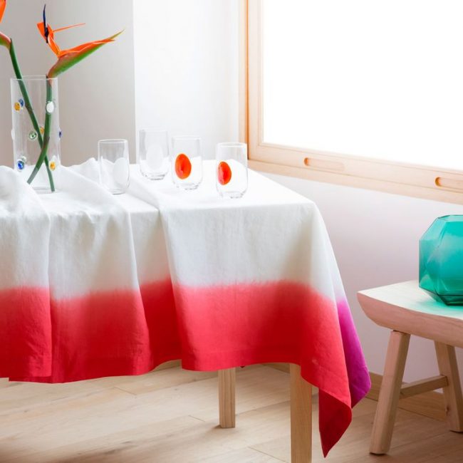 #TableCloth #Linens #Settings #Style it is better to dilute the bright elements