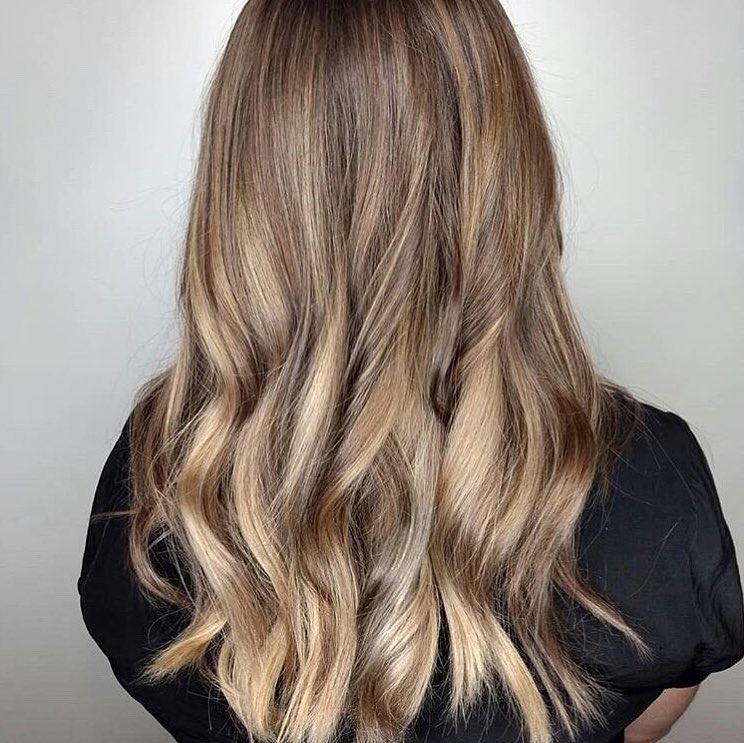 Beautiful Balayage for Mariana! Lighter and brighter just in time for summer! Pic by jujuhairlounge