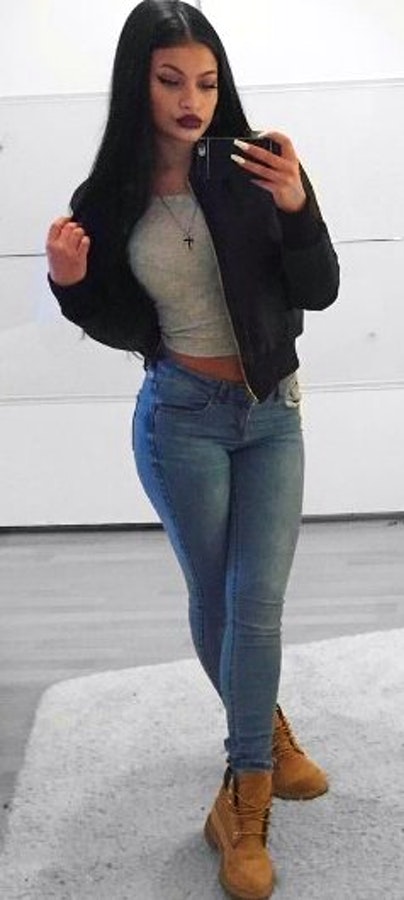 Black Jacket + Grey Crop Top + Skinny Jeans.