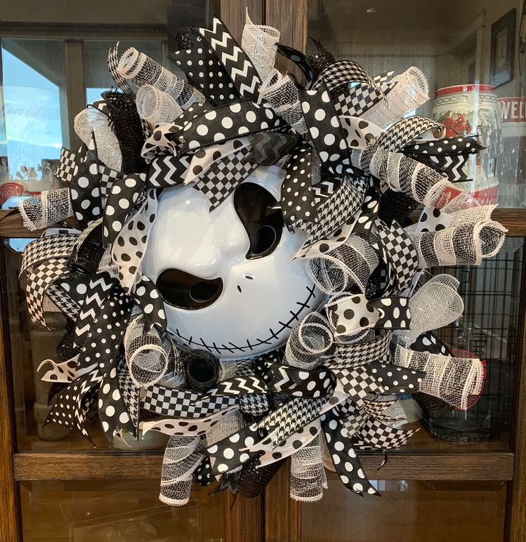 Beautiful Jack Skellington Wreath.