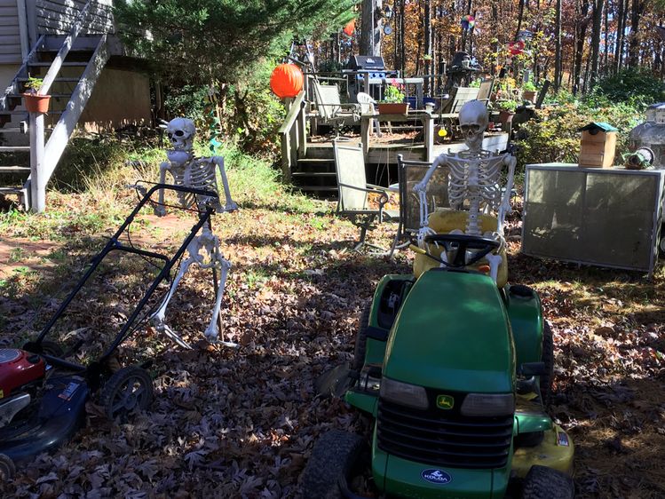 Creatively spooky outdoor Halloween decorations.