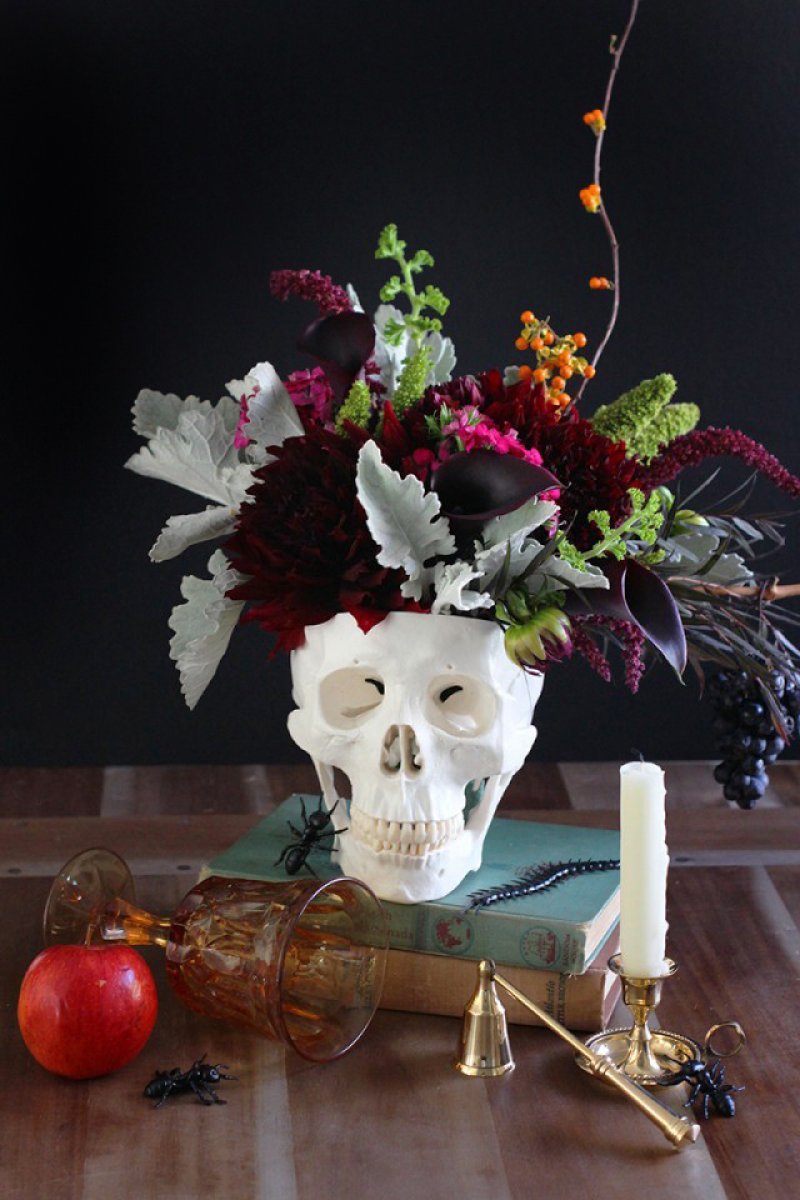DIY Floral Skull Centerpiece.