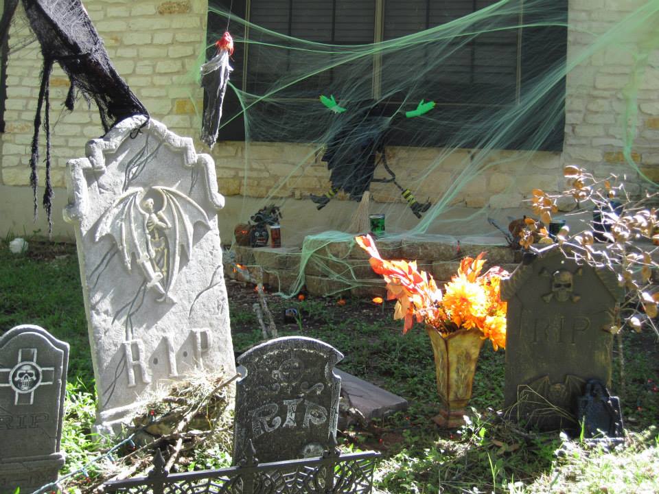 Halloween Decoration for front yard!!