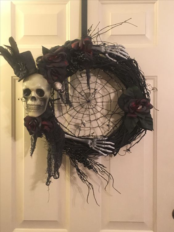 Halloween Wreath made for 20 bucks