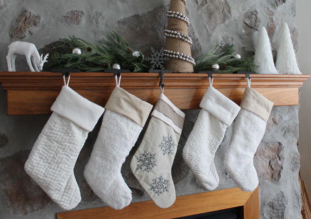 DIY Frozen Christmas Stockings.