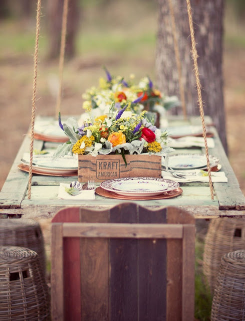 Beautiful suspended table with vintage crates.