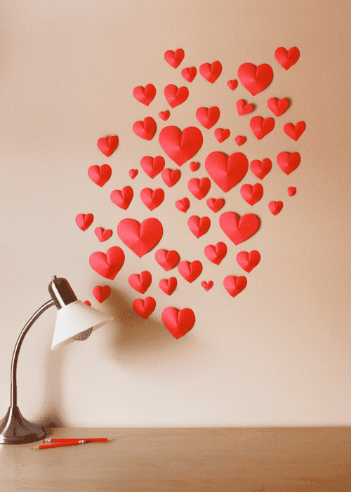 DIY 3D Hearts Backdrop.