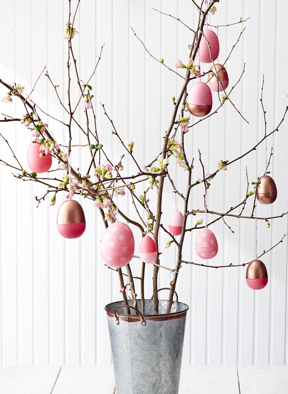 DIY Easter Egg Decorative Tree.