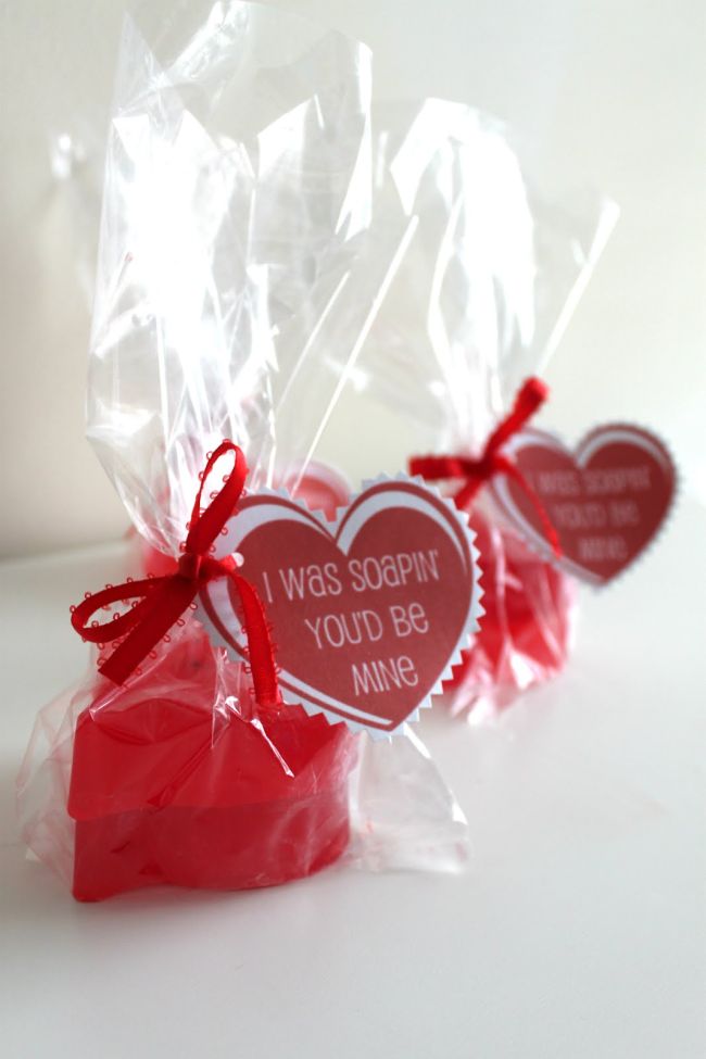 DIY Romantic Gifts for Her – Soaps.