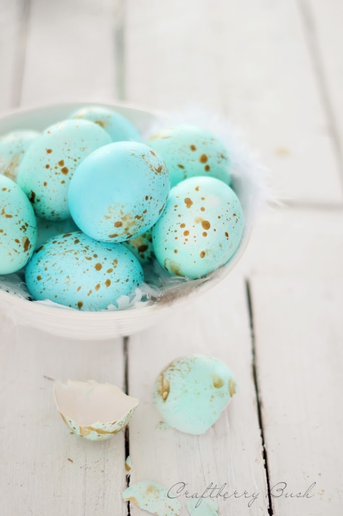DIY gold speckled Easter eggs via Craftberry Bush