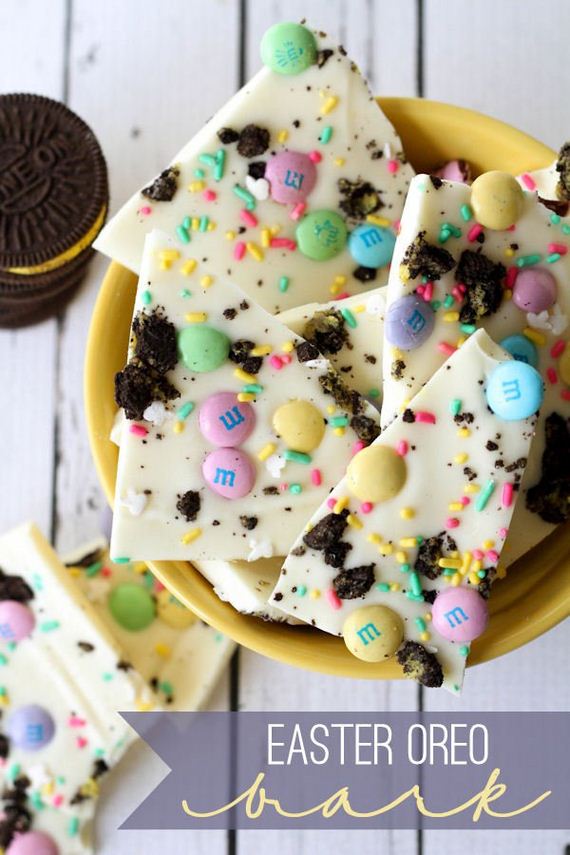 Easter Oreo Bark.