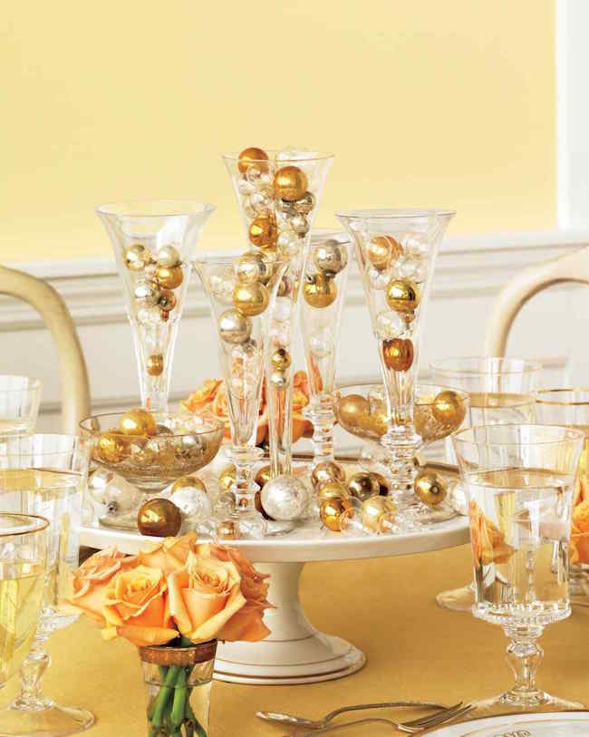 Golden ornamental balls and decorate on your dinner table.