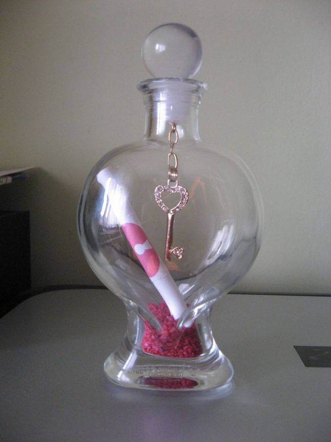Heart and key gift look adorable. Fantastic DIY Valentine's Day Gift Ideas