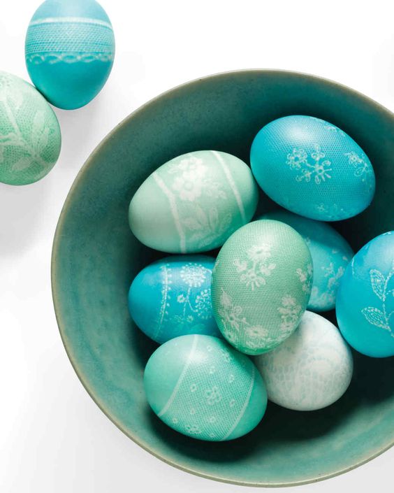 Lovely textured DIY lace Easter Eggs via Martha Stewart.