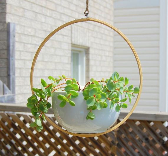 Rotating Hanging Planter