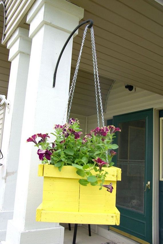 Wood Pallet Hanging Planter