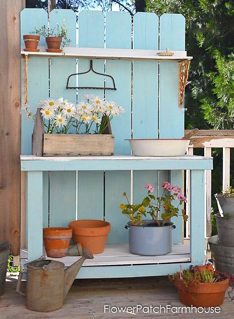 Budget friendly DIY potting bench.