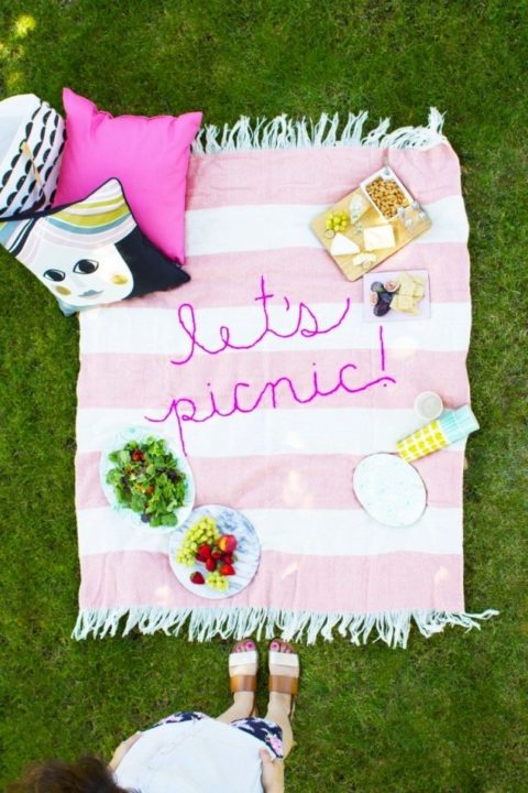 DIY Giant Embroidery Picnic Blanket.