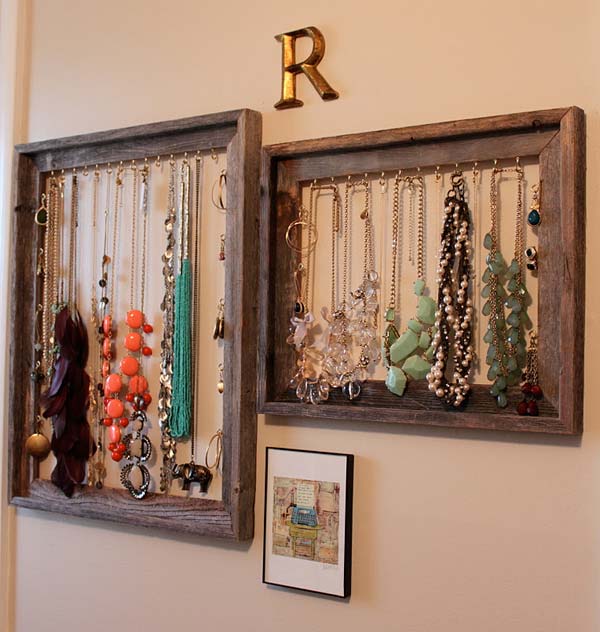 DIY Jewelry Organizer.